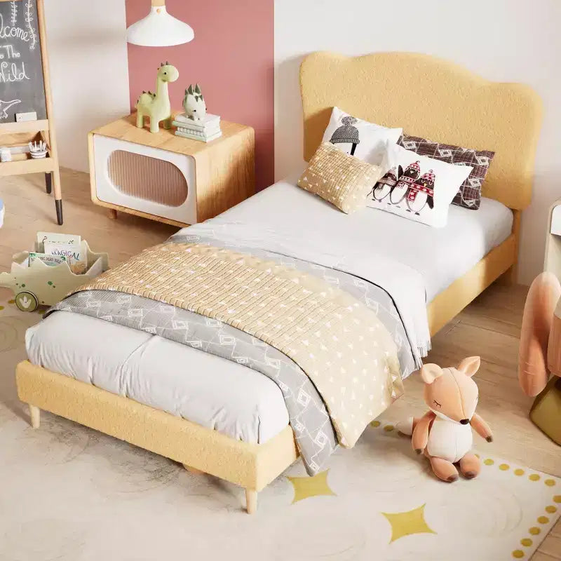 Bed Frame for Kids with Scallop Headboard, Cute Velvet Twin Bed for Girls, Boys, Sturdy Platform Bed, No Box Spring Needed, Wooden Slats, Noise Free