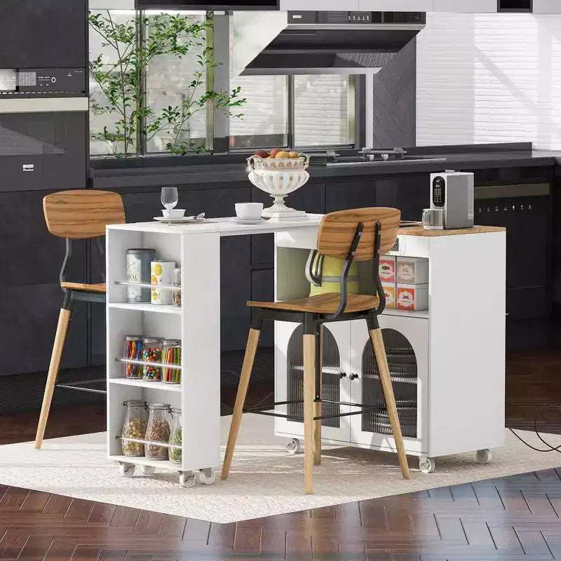Isola da cucina bianca su ruote con piano allungabile, vano portaoggetti e 3 ripiani aperti laterali per cucina e sala da pranzo