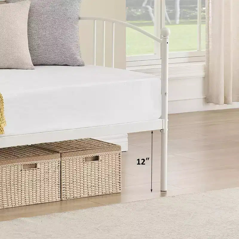 Coolmee Twin Size Metal Daybed with Trundle, Pull Out Trundle Bed Frame with Arched Headboard, Guest Sofa Bed with Steel Slat Support