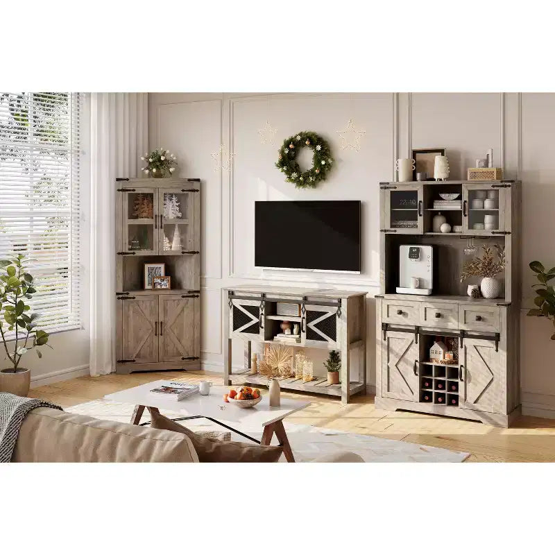 Mobile Bar Alto da 72" Stile Farmhouse con Anta Scorrevole a Fienile, Credenza Alta da Cucina con Mobile Dispensa e 3 Cassetti, Armadietto Rustico per Vini