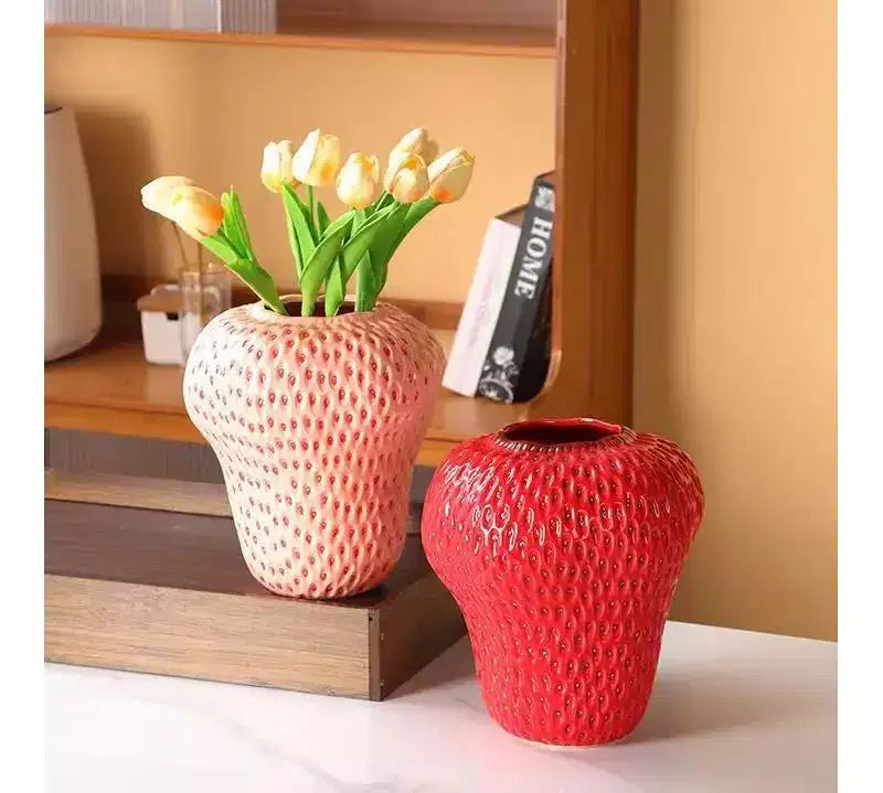 NotArt Hand-Painted Ceramic Strawberry Vase, Modern Minimalist Glazed Ornament for Hydroponic