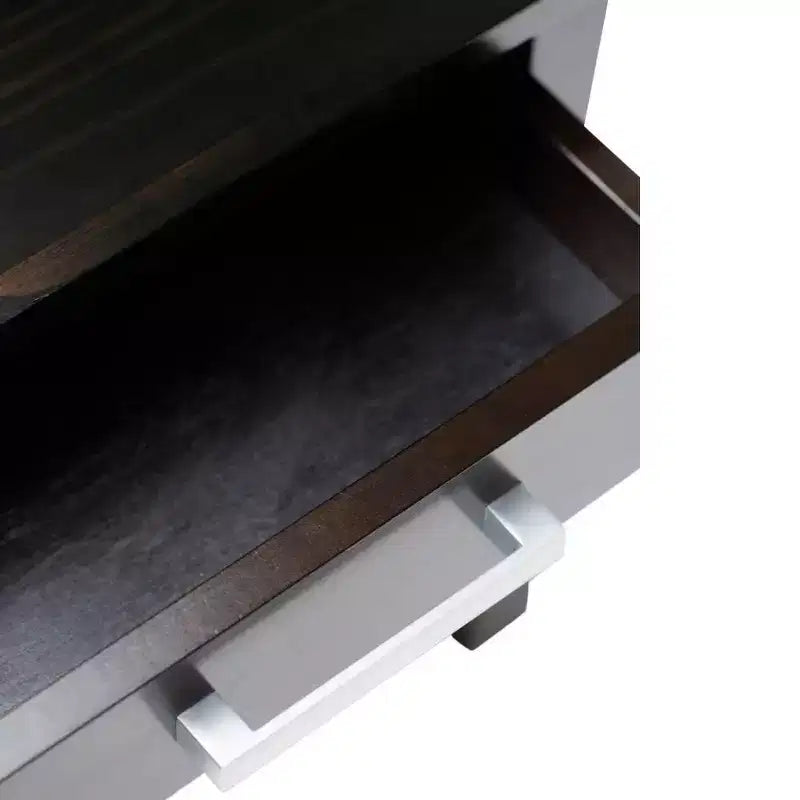 21 Waterloo End Table - Wyndenhall