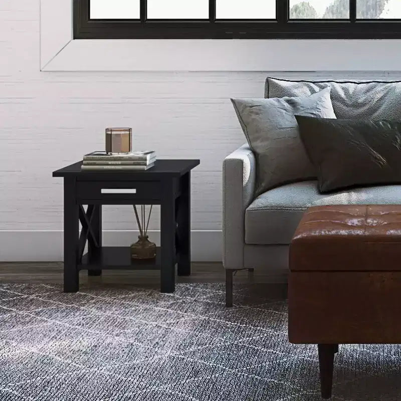21 Waterloo End Table - Wyndenhall