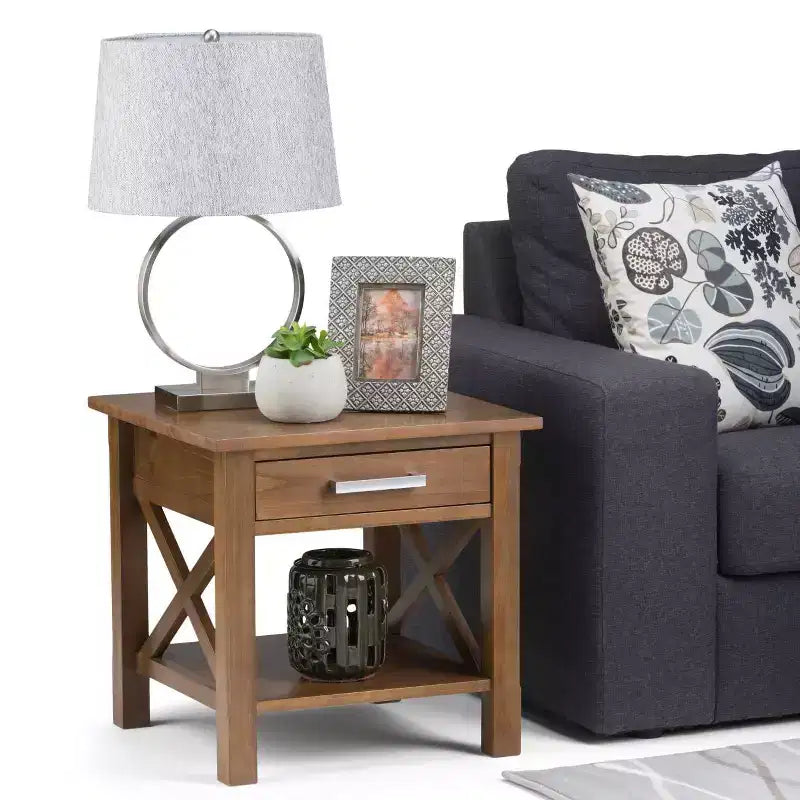 21 Waterloo End Table - Wyndenhall