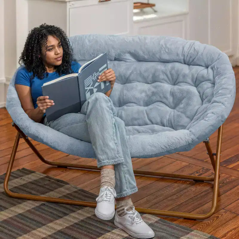 Flash Furniture Eleanor Portable Folding Upholstered Double Saucer Chair with a Steel Frame for Dorm, Living Room, or Bedroom
