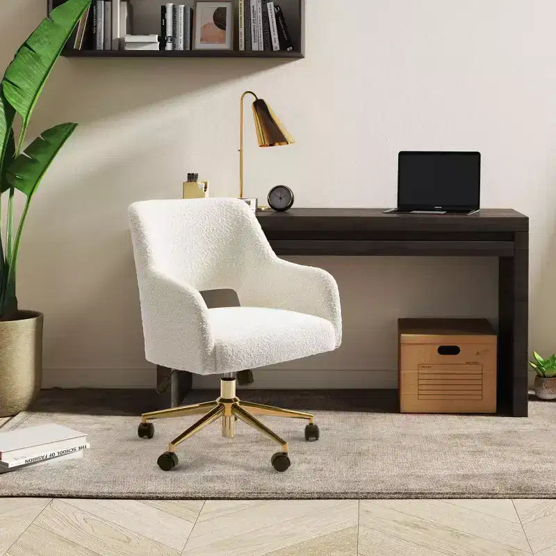Chaise de bureau pivotante Genevieve mi-siècle moderne avec roulettes