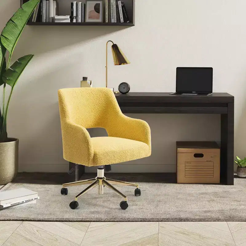 Chaise de bureau pivotante Genevieve mi-siècle moderne avec roulettes